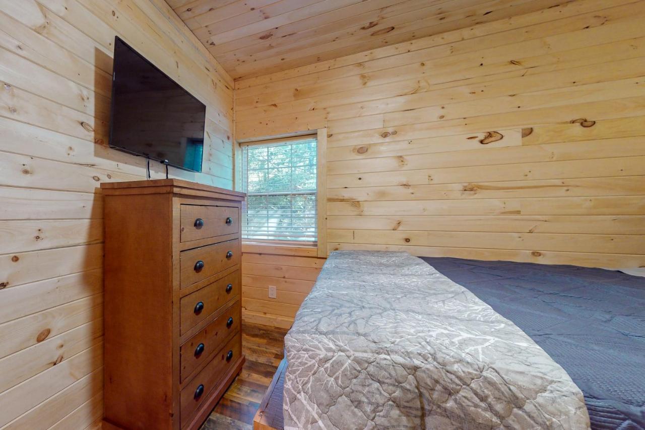 Whiskey Barrel Retreat Villa Sevierville Exterior photo